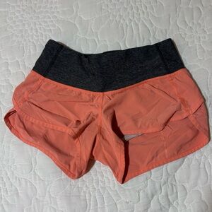 lululemon athletica 2.5 in speed up shorts.